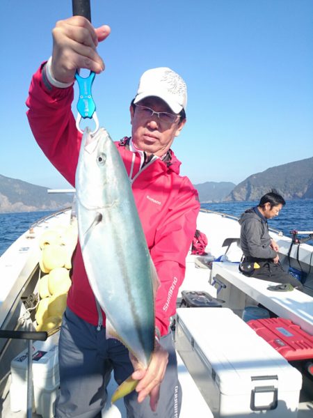 エンペラー 釣果