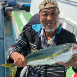 丸万釣船 釣果
