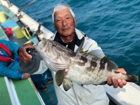丸万釣船 釣果