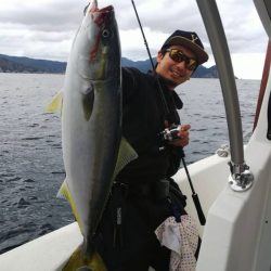 岩手県山田湾沖オフショアジギング〜10月は青物好調が延長、11月はロックフィッシュに期待【そ～あ氏連載 vol.5】