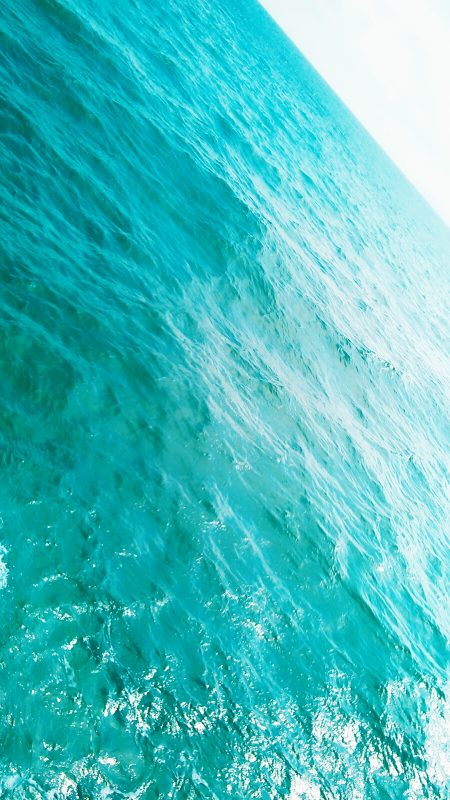 横風に悩まされ