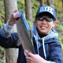 小菅トラウトガーデン 釣果