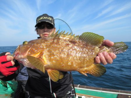 真祐丸 （しんゆうまる） 釣果