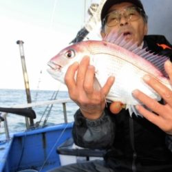 鯛紅丸 釣果