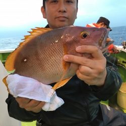 松栄丸 釣果
