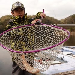 フィッシングレイクたかみや 釣果