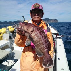 エンペラー 釣果