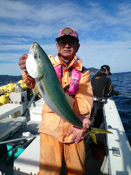 エンペラー 釣果