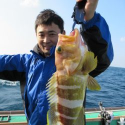 真祐丸 (しんゆうまる) 釣果