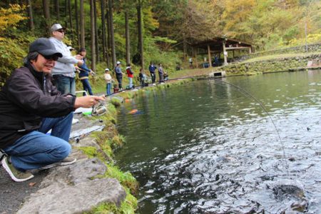小菅トラウトガーデン 釣果