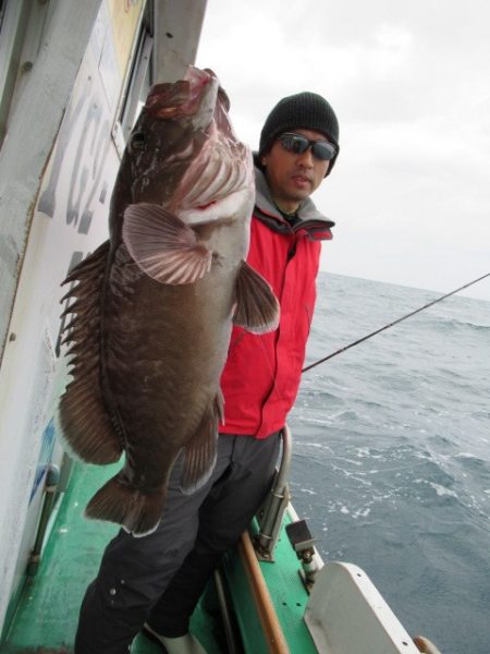 真祐丸 （しんゆうまる） 釣果