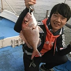 フィッシングガイド りょう 釣果