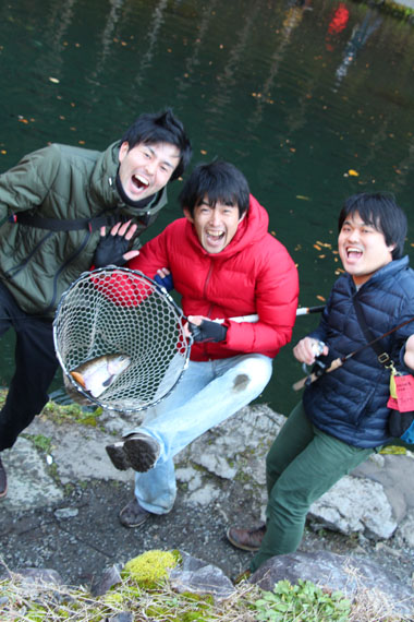 小菅トラウトガーデン 釣果