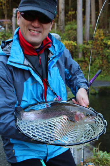 小菅トラウトガーデン 釣果