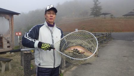 フィッシングレイクたかみや 釣果