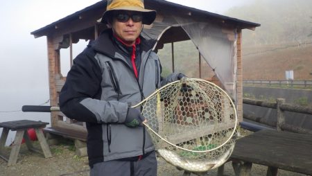 フィッシングレイクたかみや 釣果