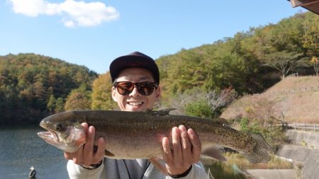 フィッシングレイクたかみや 釣果