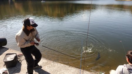 フィッシングレイクたかみや 釣果