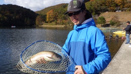 フィッシングレイクたかみや 釣果