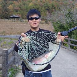 フィッシングレイクたかみや 釣果