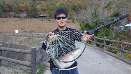 フィッシングレイクたかみや 釣果