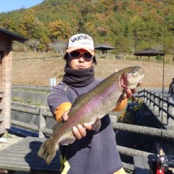 フィッシングレイクたかみや 釣果