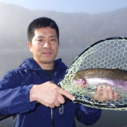 フィッシングレイクたかみや 釣果