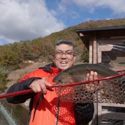 フィッシングレイクたかみや 釣果