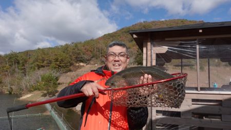 フィッシングレイクたかみや 釣果