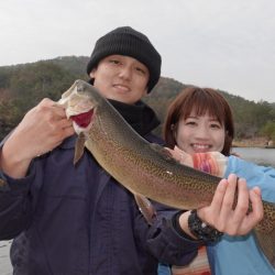フィッシングレイクたかみや 釣果