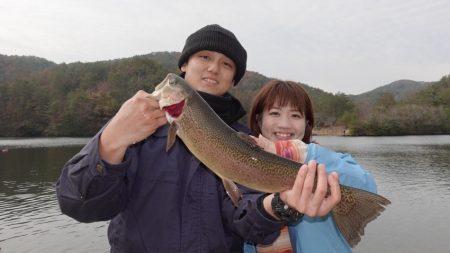 フィッシングレイクたかみや 釣果