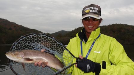 フィッシングレイクたかみや 釣果