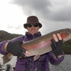 フィッシングレイクたかみや 釣果