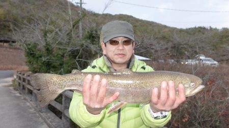 フィッシングレイクたかみや 釣果
