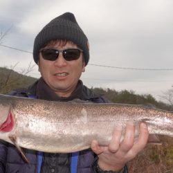 フィッシングレイクたかみや 釣果