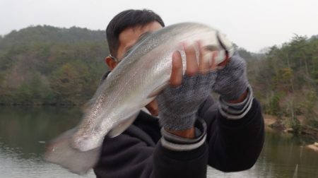 フィッシングレイクたかみや 釣果