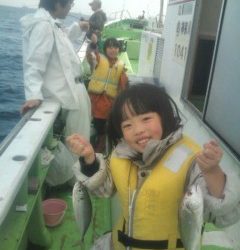 金沢八景鴨下丸 釣果