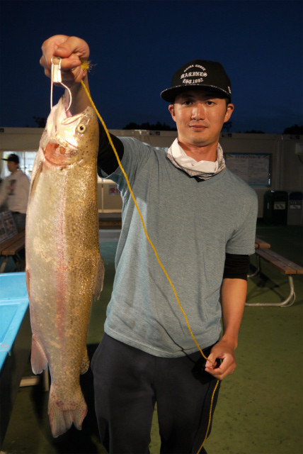 としまえんフィッシングエリア 釣果