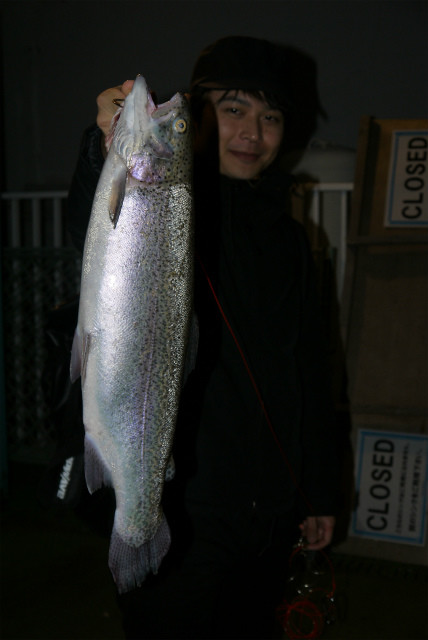 としまえんフィッシングエリア 釣果