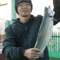 としまえんフィッシングエリア 釣果