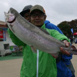 としまえんフィッシングエリア 釣果