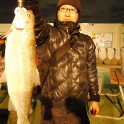 としまえんフィッシングエリア 釣果