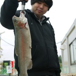 としまえんフィッシングエリア 釣果