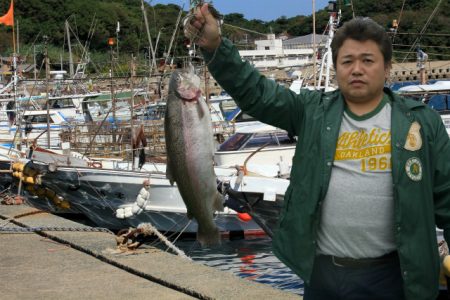 としまえんフィッシングエリア 釣果
