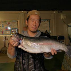 としまえんフィッシングエリア 釣果