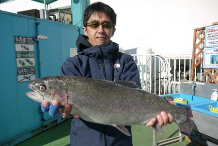 としまえんフィッシングエリア 釣果