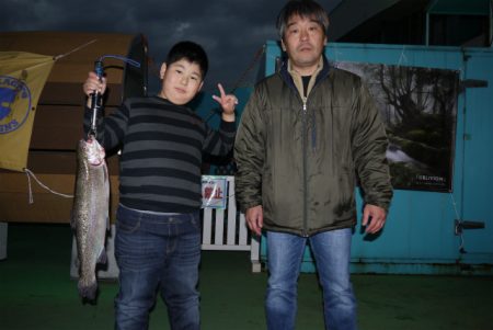 としまえんフィッシングエリア 釣果