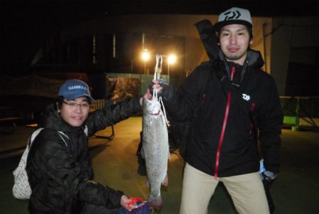 としまえんフィッシングエリア 釣果