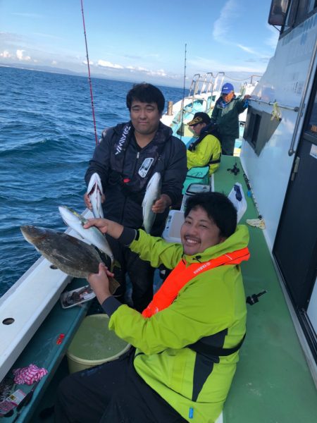 丸万釣船 釣果