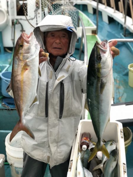 丸万釣船 釣果